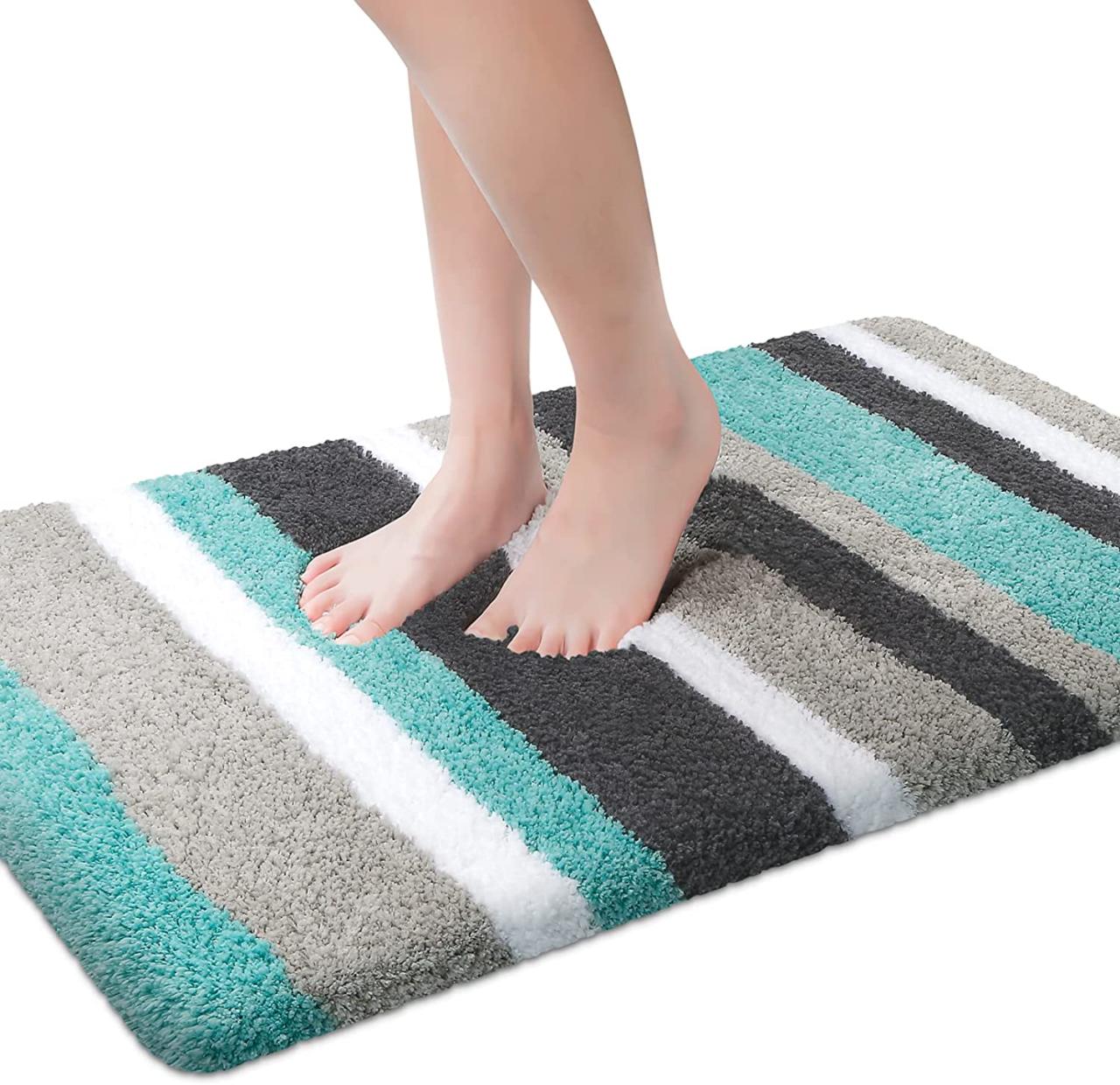 The 11 Best Quick-Dry Bath Mats to Prevent Soggy Surfaces